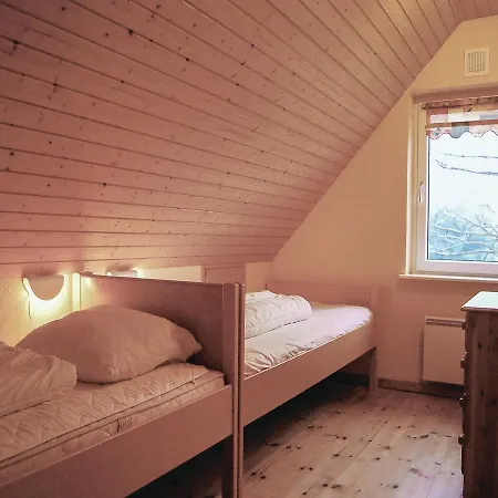 Three-bedroom Holiday In Tranekar * Tranekær